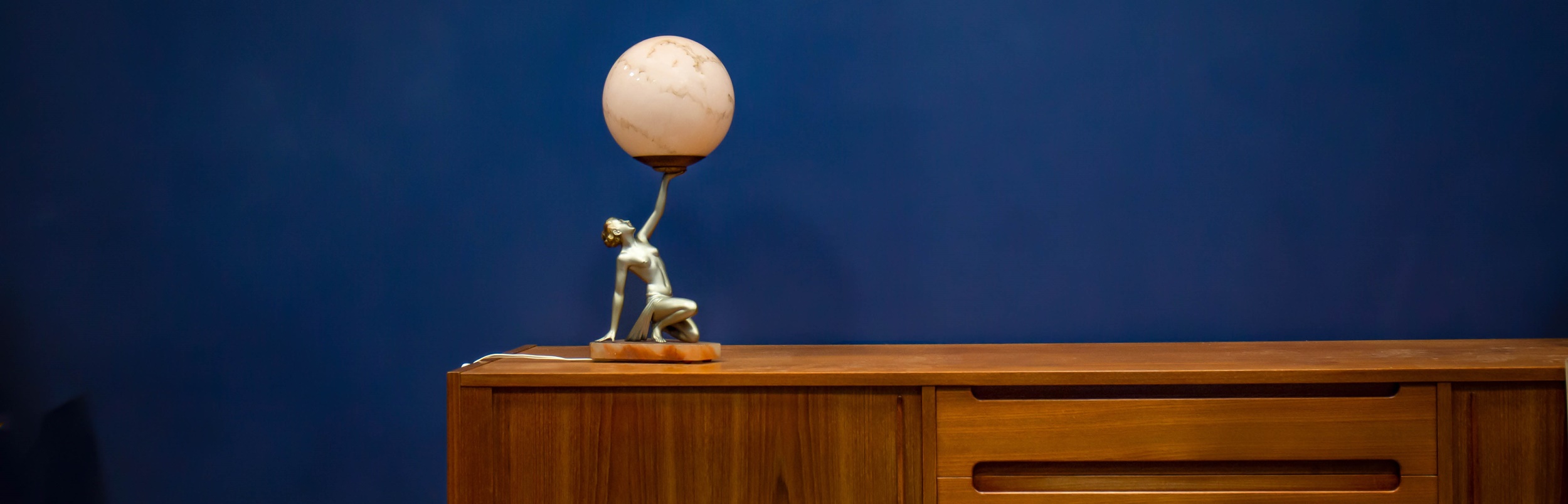 Decorative Arts & Design